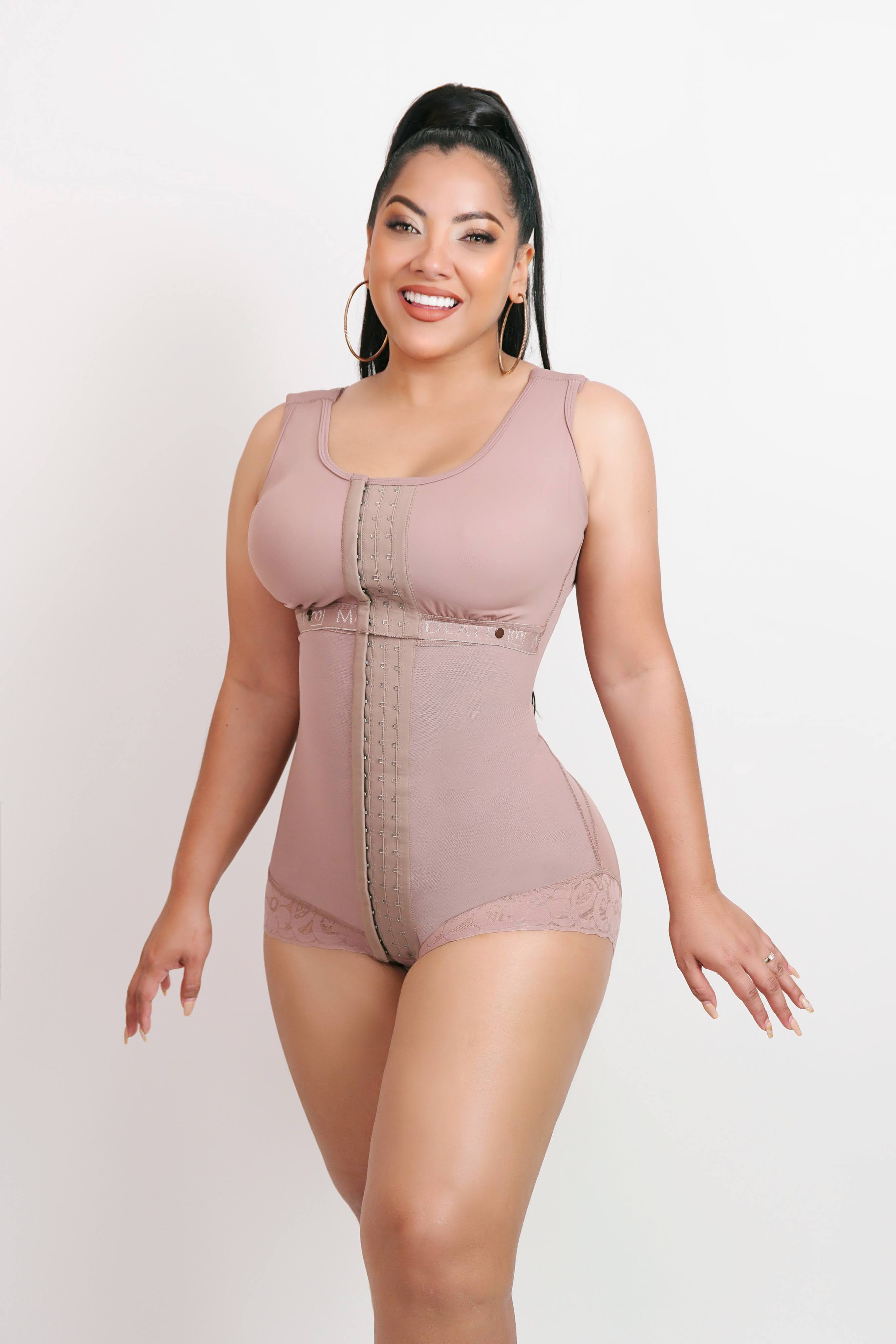1090 - Faja Post Quirúrgica Tipo Body