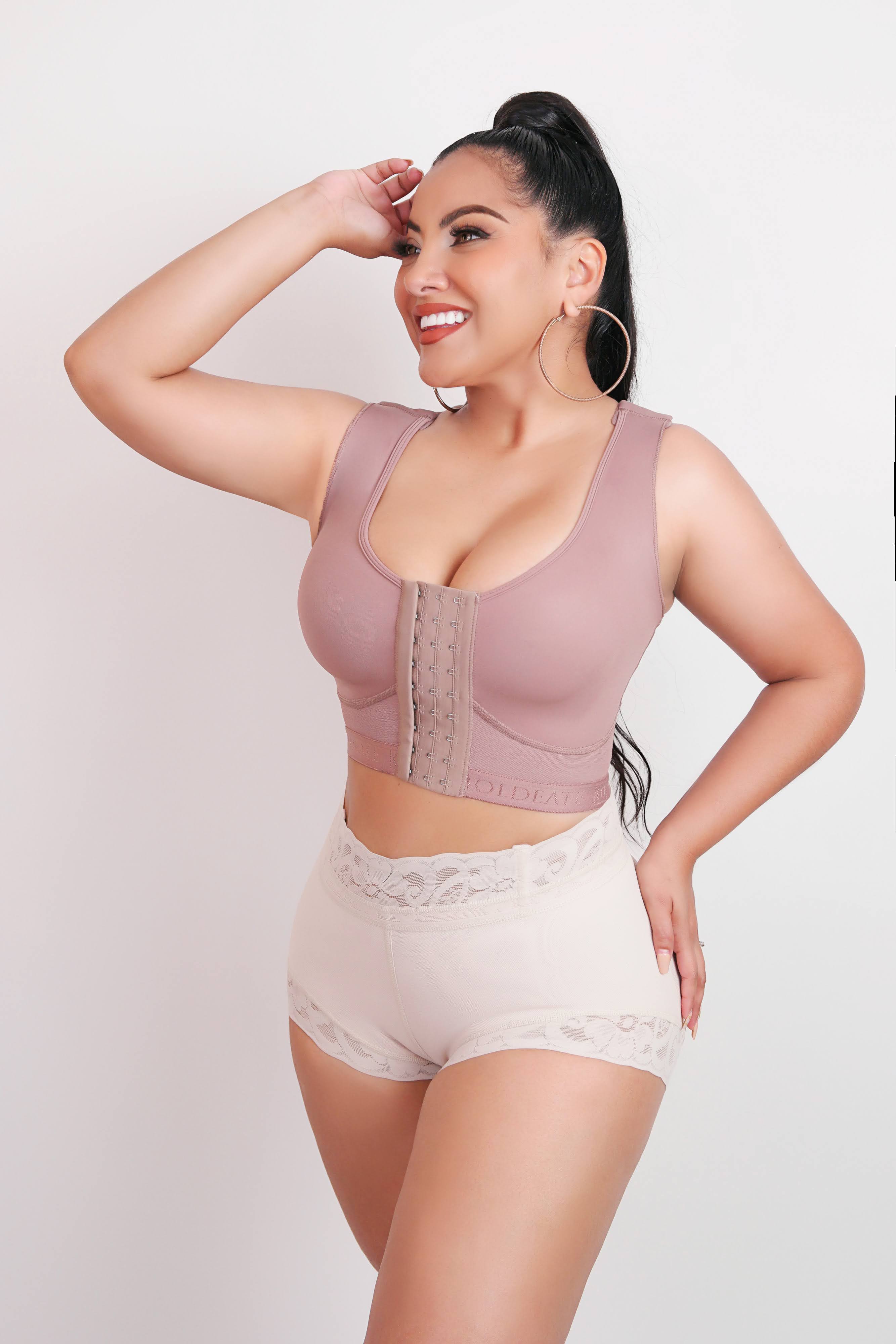 4007 - Post-surgical sleeveless bra with hooks