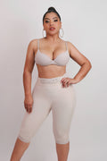 3002 - Capri control de abdomen y realce de glúteos
