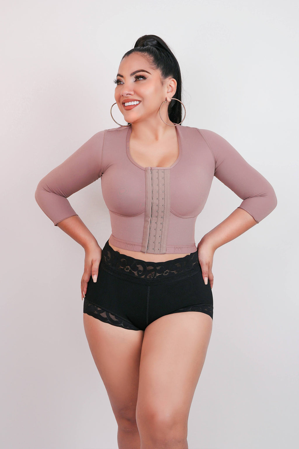 4008 - Surgical bra, long sleeve with hooks and eyes