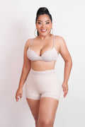 3036 - Shorts cortos con realce interno