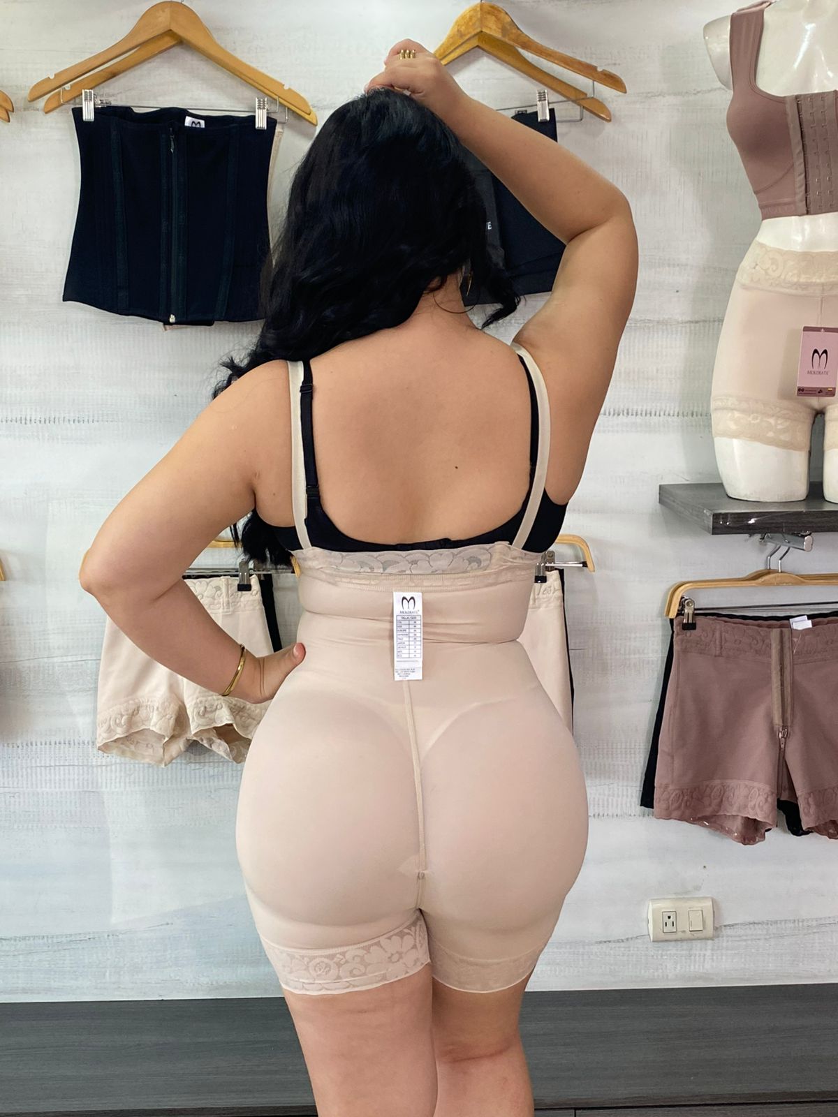 5014 Faja Strapples tipo short cierre diagonal