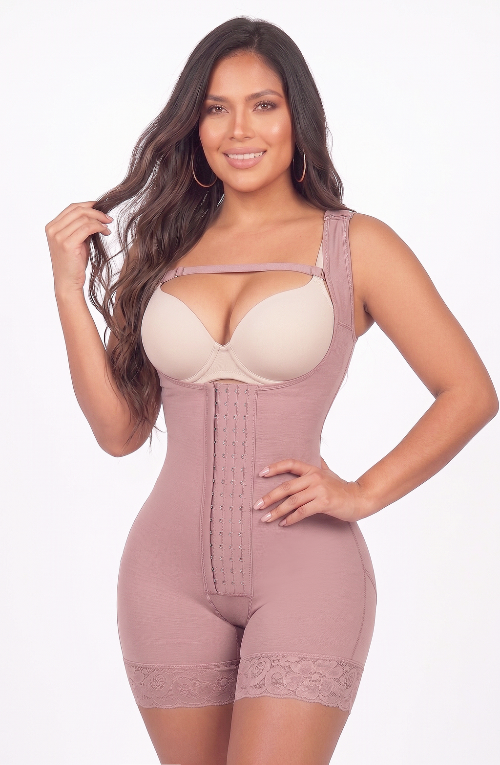 1112 - Short-type body shaper with sleeveless arms, open bust and 4 rows of hooks and eyes